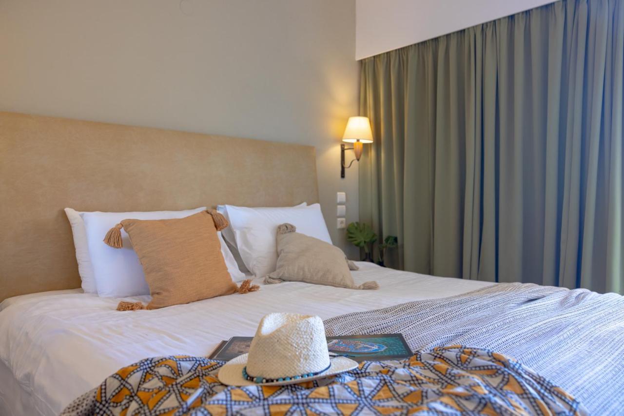 Giannoulis - Santa Marina Beach Hotel Agia Marina Eksteriør bilde