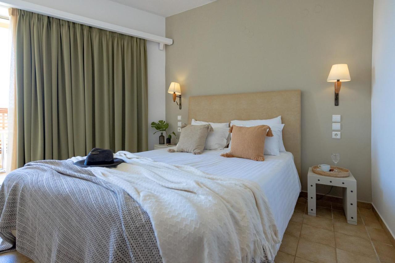 Giannoulis - Santa Marina Beach Hotel Agia Marina Eksteriør bilde
